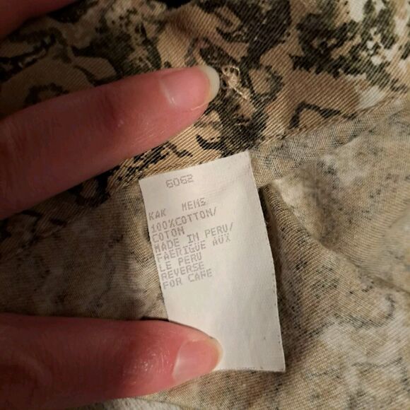 Woolrich Coyote Moose Bear All Over Print Button Shirt Mens L Gorpcore Outdoors - Picture 9 of 9